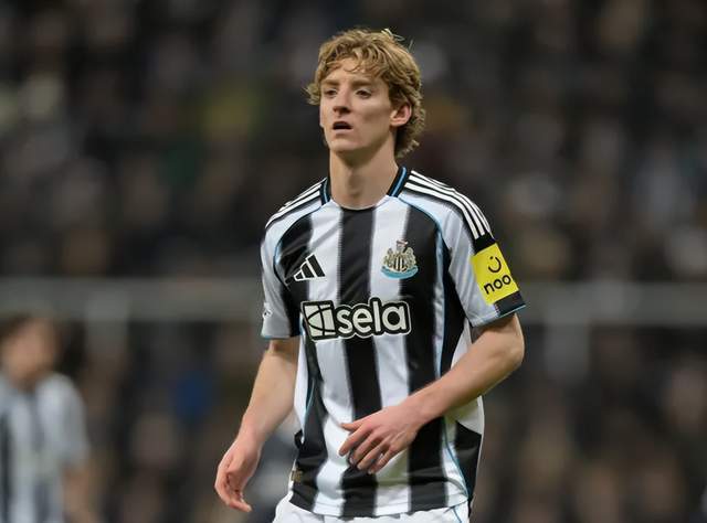 立博-英超3大豪门盯上25岁戈登：欧冠10场轰10球 纽卡要价近1亿